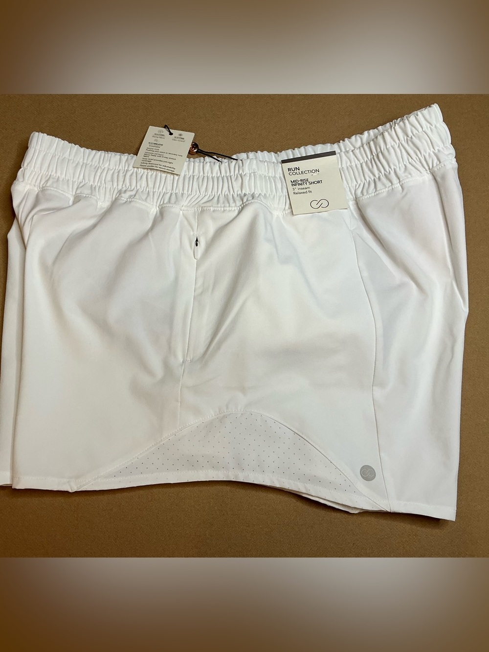 ✨ NWT Calia Run Collection Mid-Rise Infinity Shorts (Size Small) ✨ - Picture 4 of 12